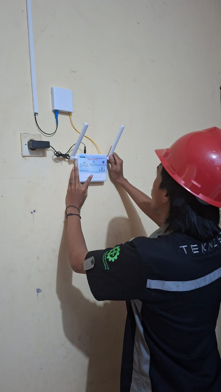 WhatsApp Image 2025-10-14 at 20.57.05