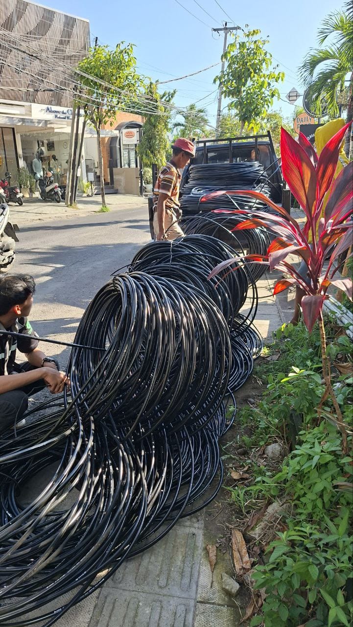 WhatsApp Image 2025-10-14 at 20.57.14